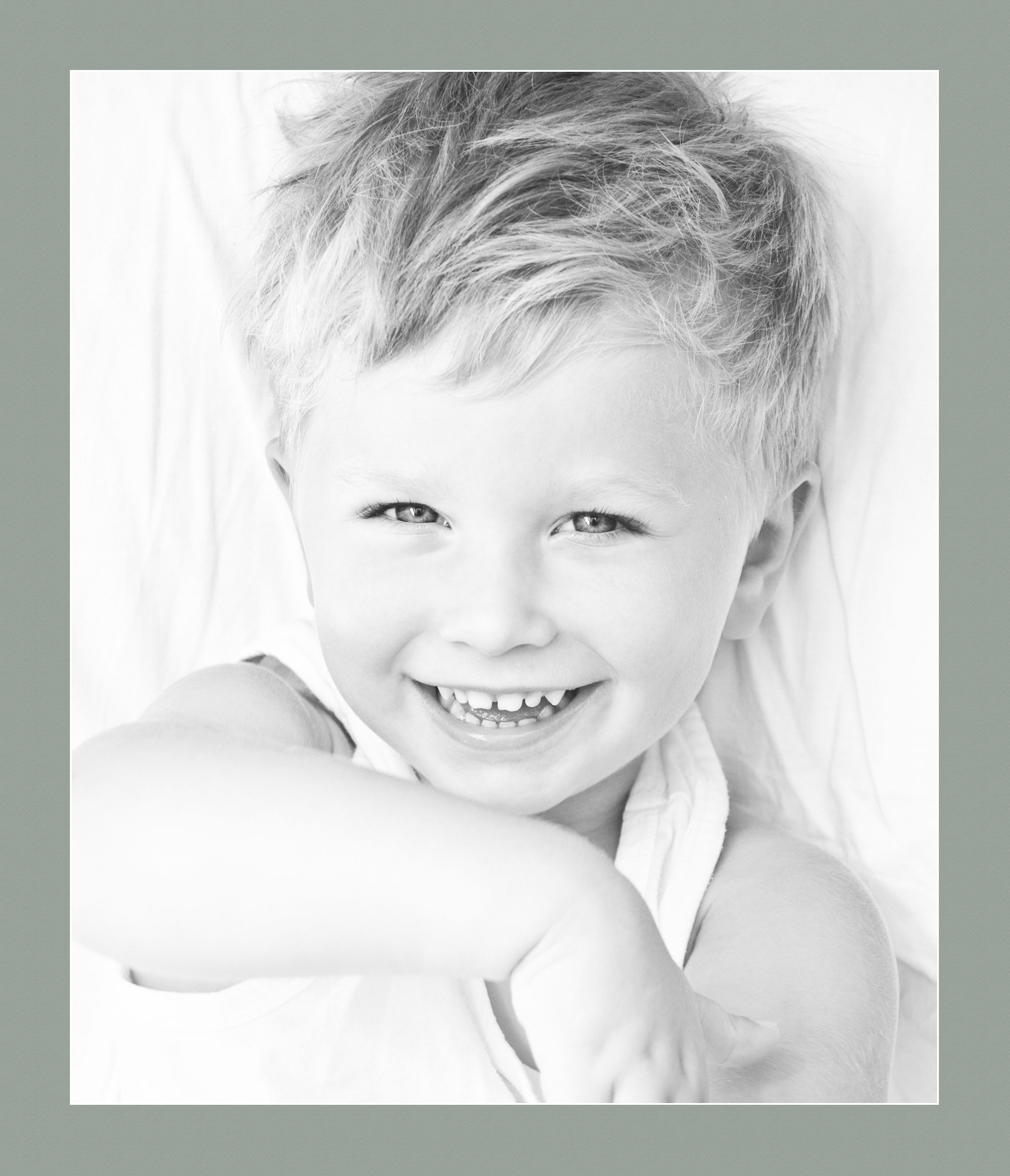 ArtToFrames Custom Green Silverpine Picture Photo Frame Mat Matting Board LG - Picture 111 of 157